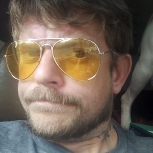 Meet your Posher, Johnny